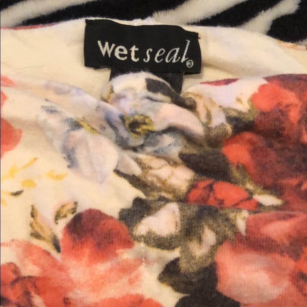 Wet Seal Strapless Bra